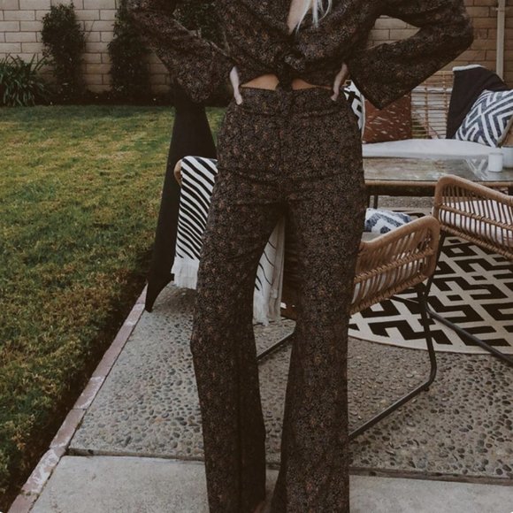 Flynn Skye Kat Pant in Blizzard Bunches - Picture 1 of 2